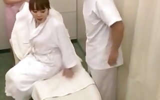 Tgirl japan gets massage 049-1